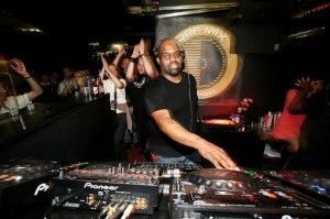 Fallece-Frankie-Knuckles_NRFmagazine