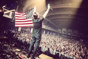 Dimitri Vegas & Like Mike - Smash The House Radio #60_NRFmagazine