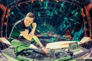 W&W - Bigfoot (Dillon Francis Remix)_NRFmagazine