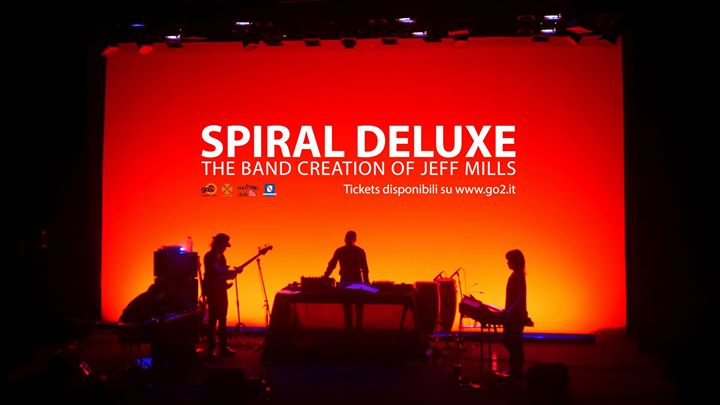 Spiral Deluxe_Jeff Mils