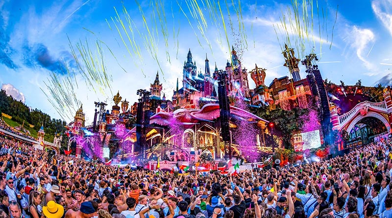 Tomorrowland_NRFmagazine