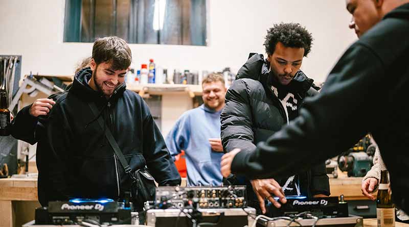 Quite Lucky drum & bass romania