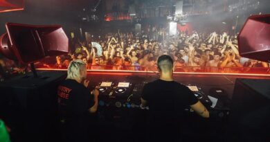 Ambiente fiesta techno celebrada en Spook Club Valencia