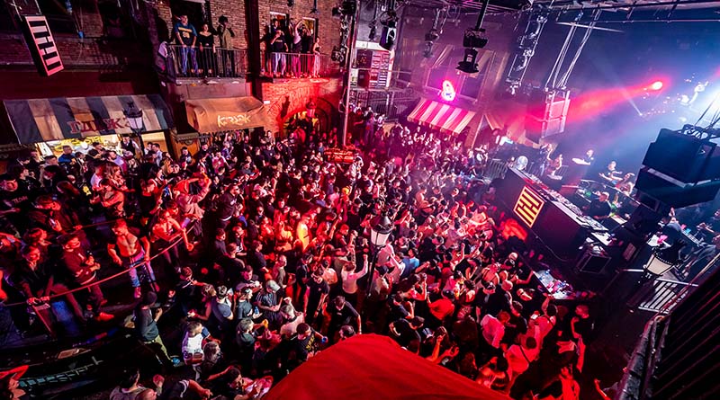 Ambiente discoteca Florida 135